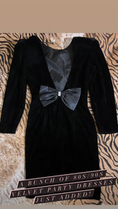 80s Velvet Party dress w/ bow - The Nightshift